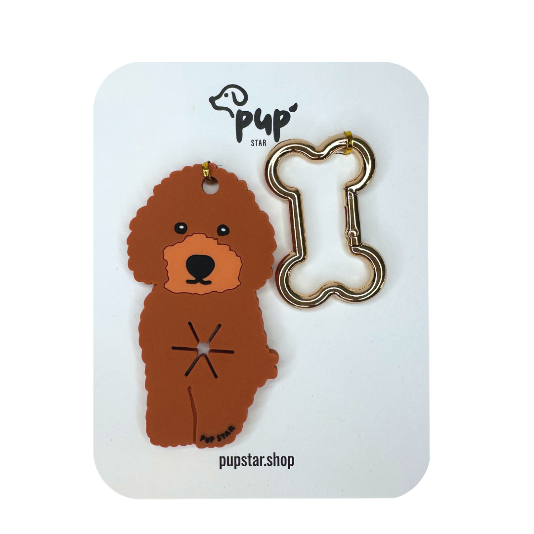 Goldendoodle Poop Bag Holder. Tired of awkwardly carrying your dog’s waste bag during walks? Meet the Poop Bag Holder, the accessory that makes your walks more comfortable and stylish!