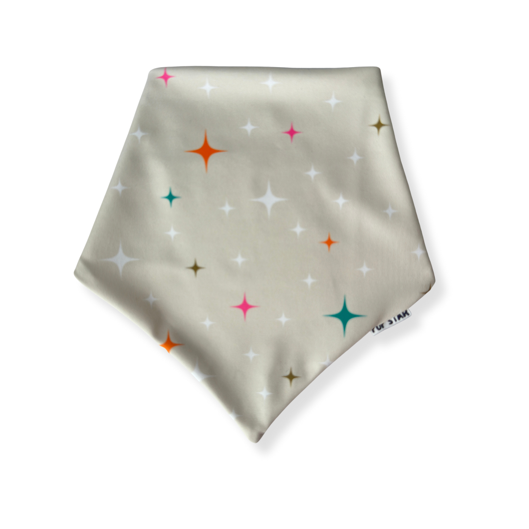 In the Stars dog bandana – breathable, stretchy, and handmade with snap closure. Perfect for stylish pups with star-quality charm.