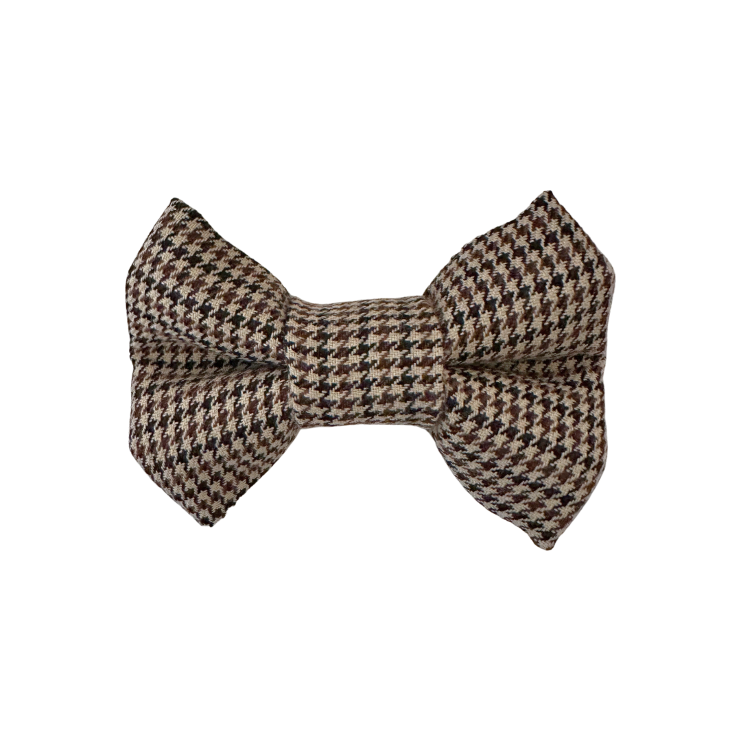 HANDSOME BOW TIE