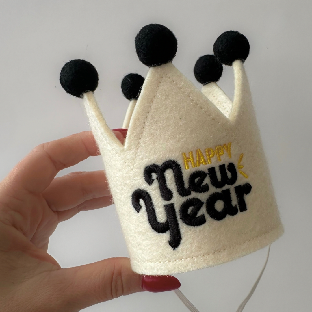 HAPPY NEW YEAR CROWN